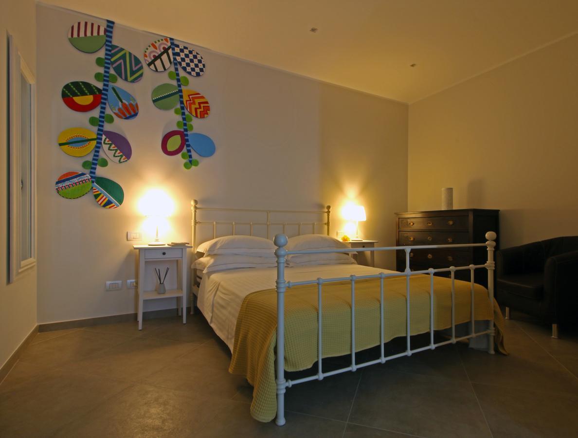 Sike Holiday Home Таорміна Екстер'єр фото